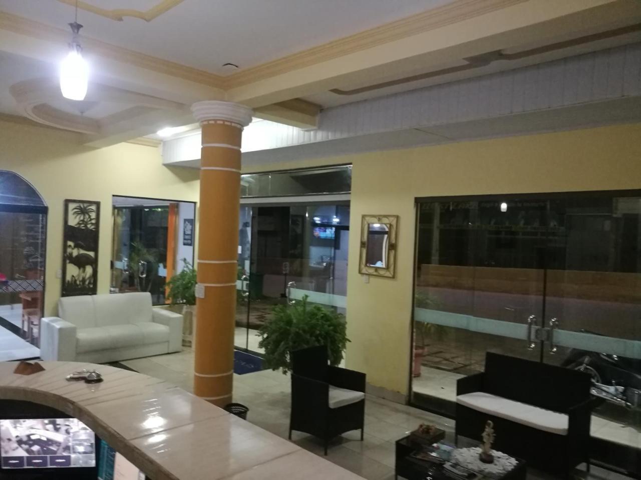 Dorado Hotel Cobija Εξωτερικό φωτογραφία
